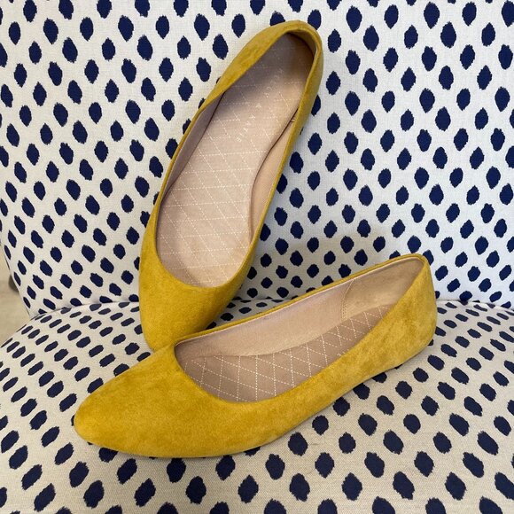 Kelly & Katie Yellow Suede Shoes size 9.5 - Picture 1 of 8